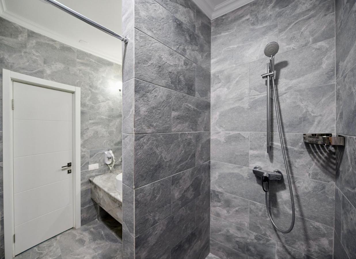 אסטנה Hannah Inn Budget Hotel חדר תמונה
