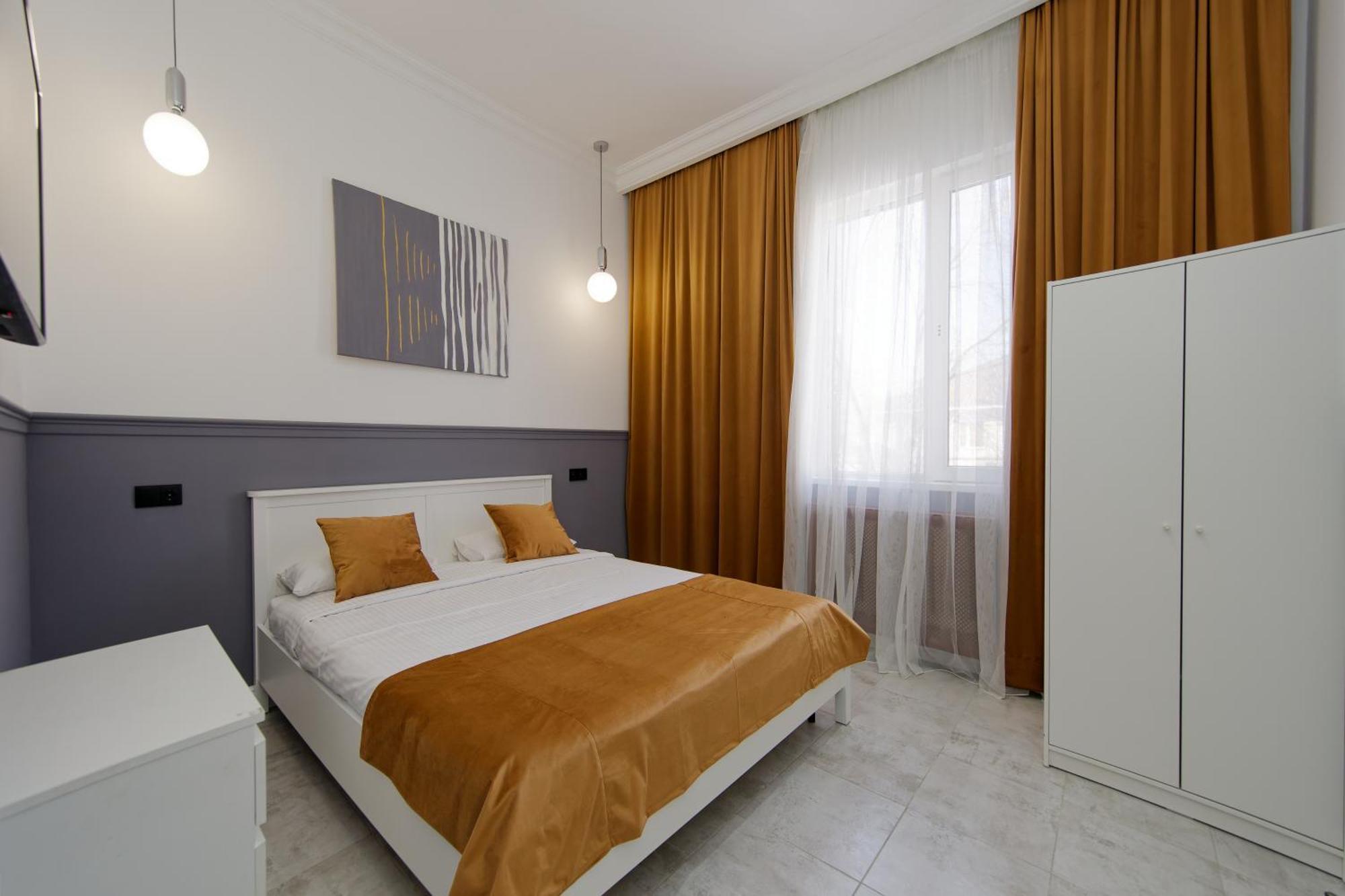 אסטנה Hannah Inn Budget Hotel מראה חיצוני תמונה