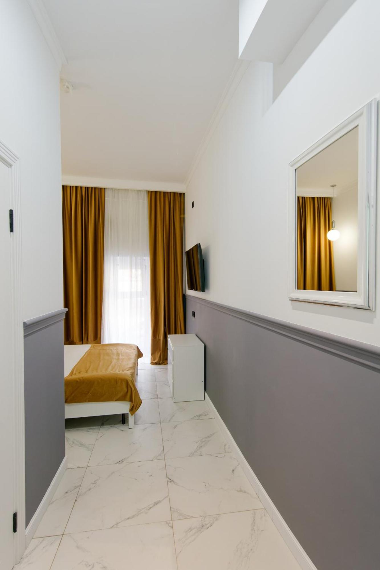 אסטנה Hannah Inn Budget Hotel מראה חיצוני תמונה