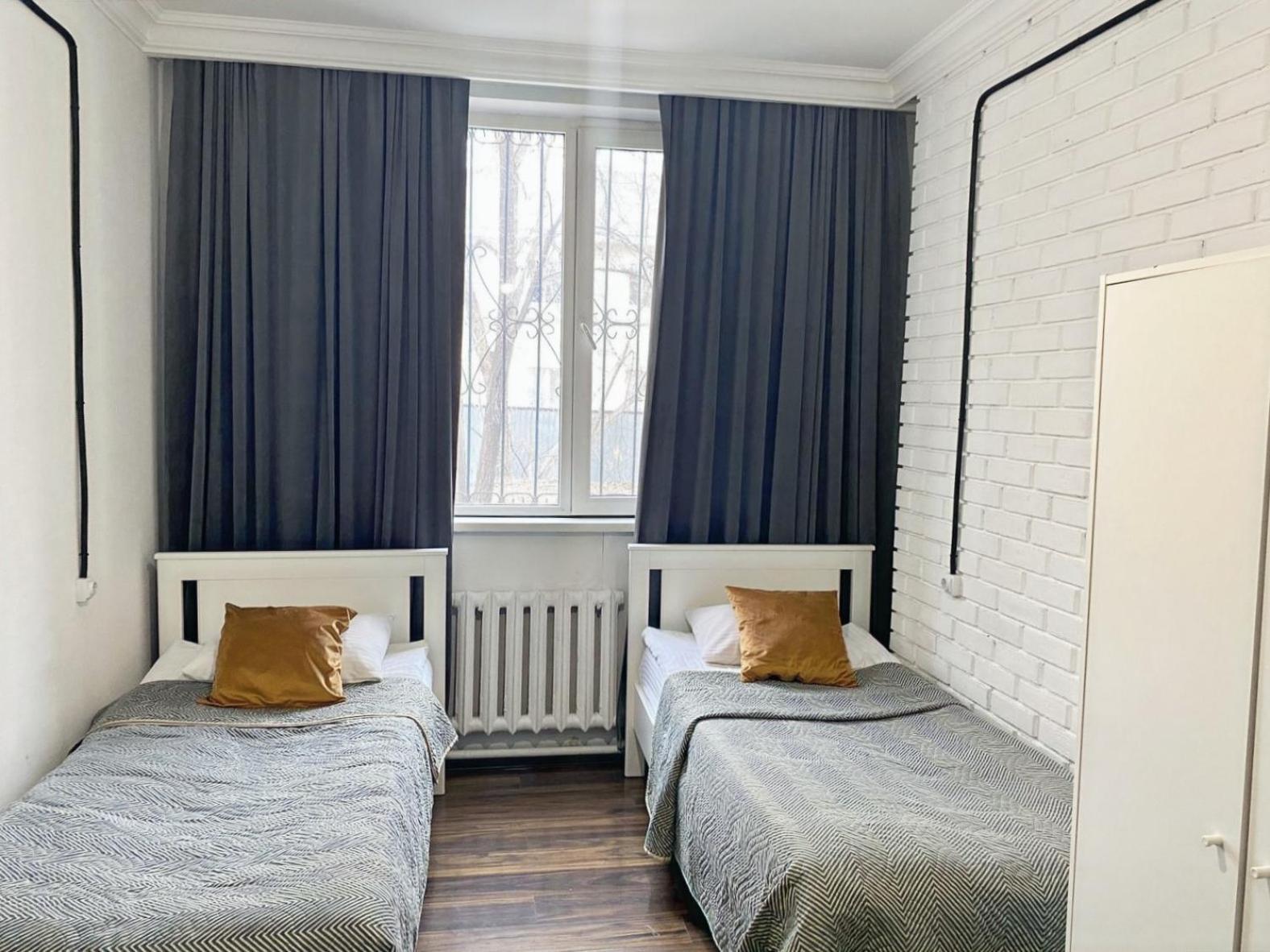 אסטנה Hannah Inn Budget Hotel חדר תמונה